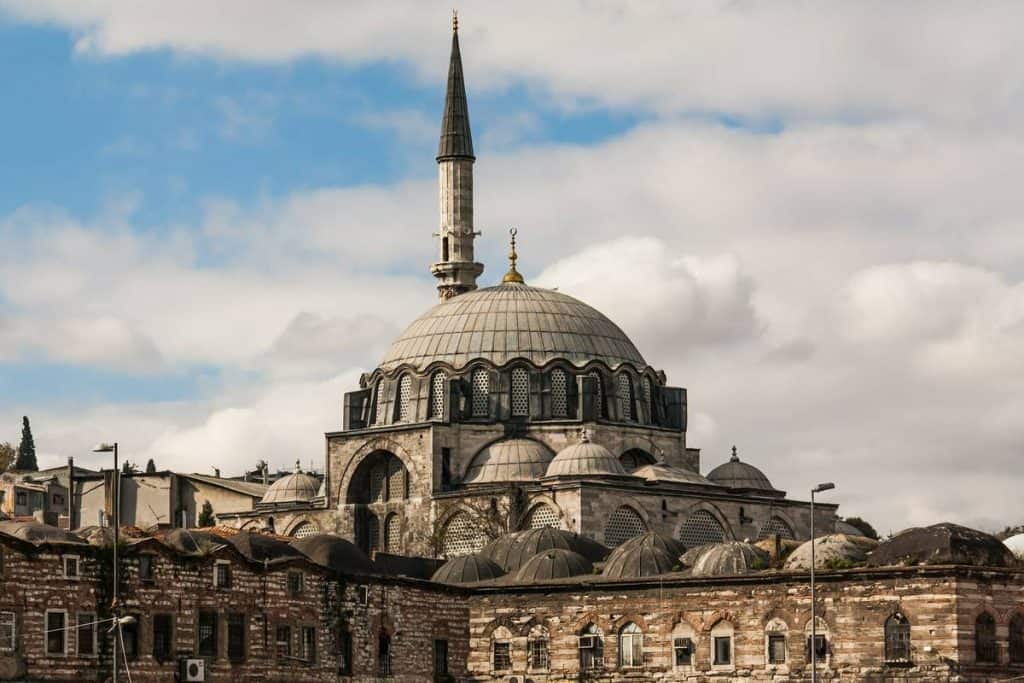 1 rustem pasha mosque 1 | موسوعة الشرق الأوسط