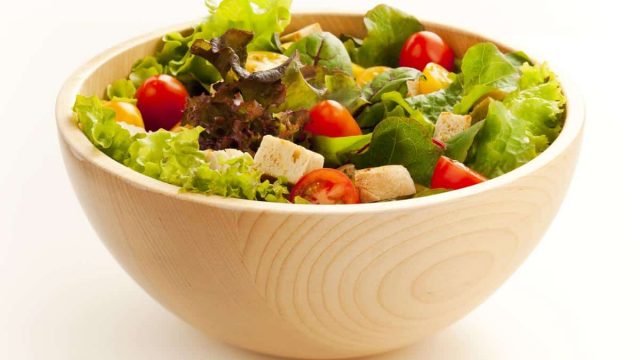 1200 146955796 green salad | موسوعة الشرق الأوسط