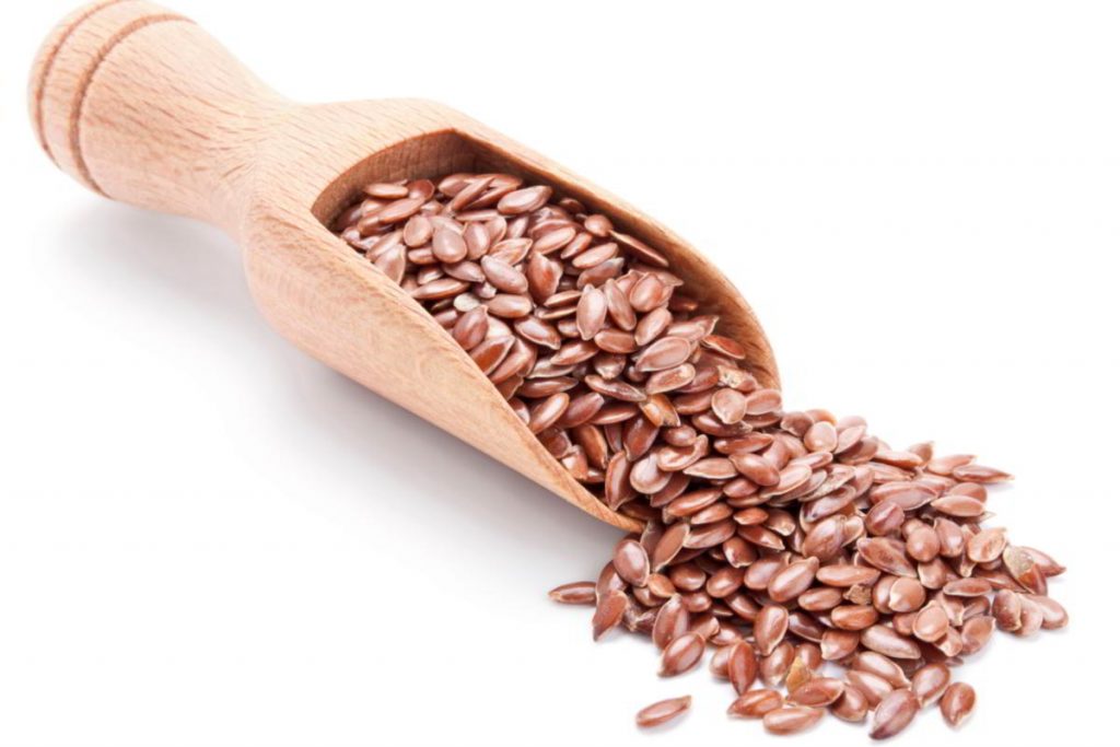 1200 21706553 scoop with flax seeds | موسوعة الشرق الأوسط