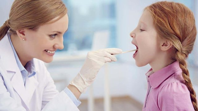 1200 5816 tonsillitis photo3 | موسوعة الشرق الأوسط