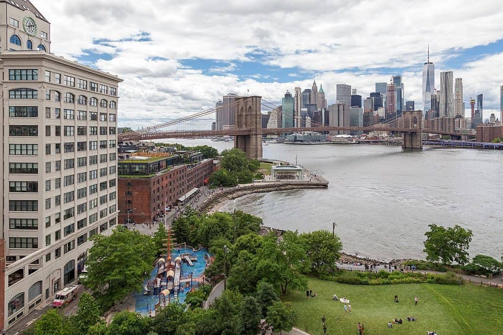 1200px View of Brooklyn Bridge Park from Manhattan Bridge | موسوعة الشرق الأوسط