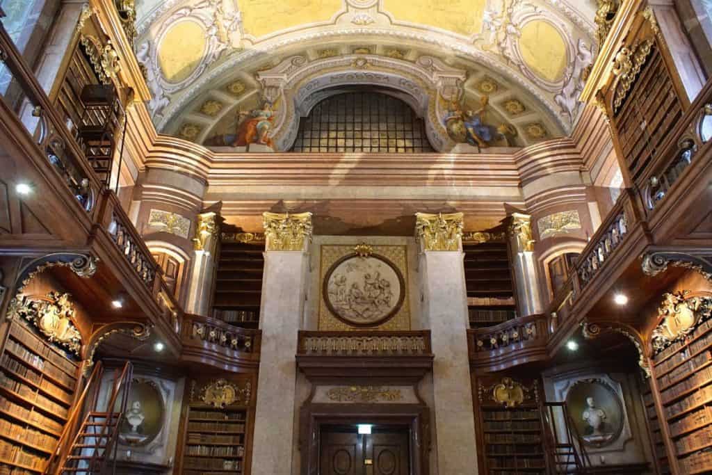 13. Austrian National Library | موسوعة الشرق الأوسط