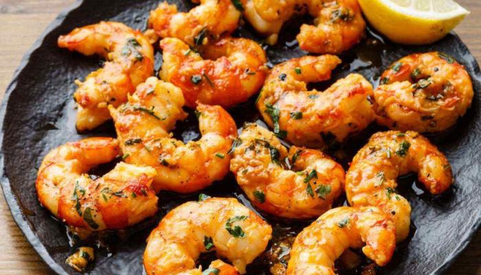 47 104224 shrimp grilled oiled lemon | موسوعة الشرق الأوسط