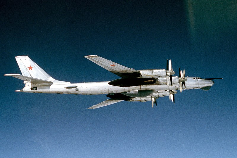 800px Tu 95 Bear D cropped 1 | موسوعة الشرق الأوسط