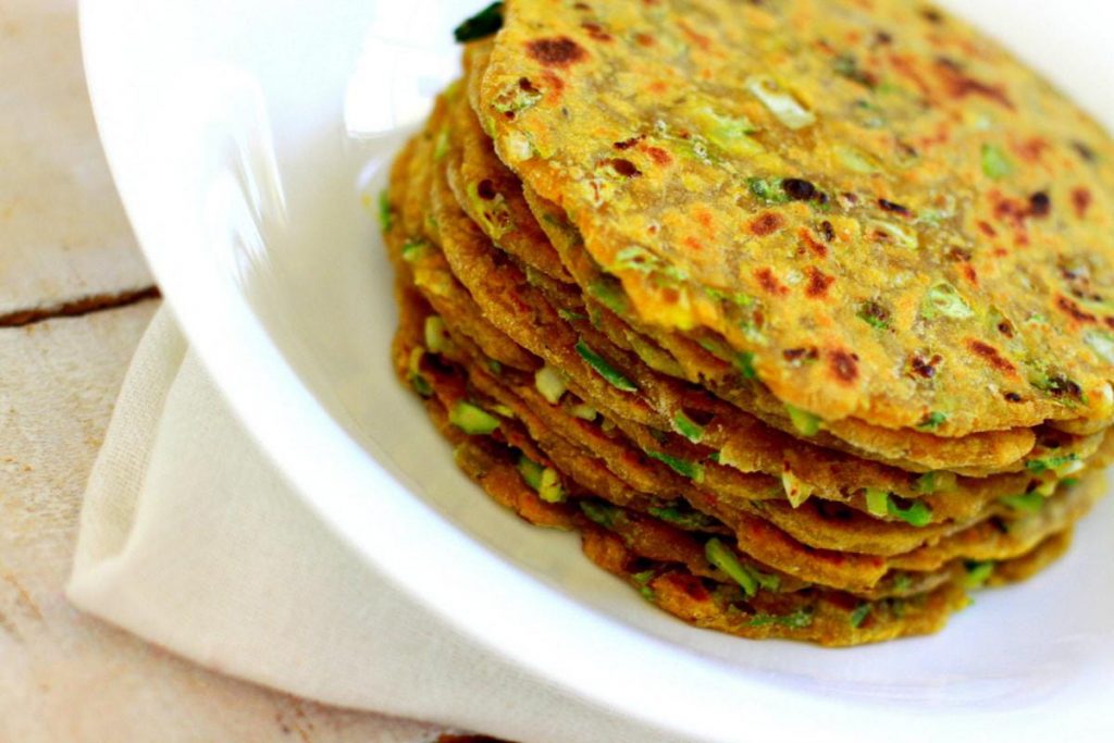 Cabbage palak Paratha | موسوعة الشرق الأوسط