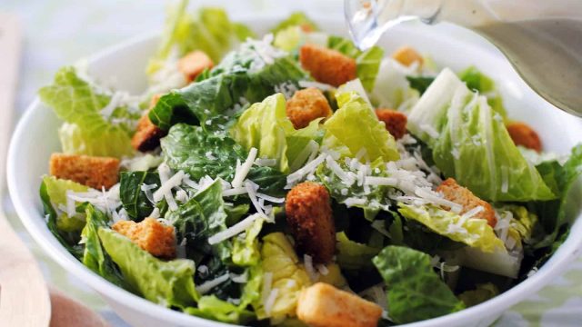 Ceasar Salad | موسوعة الشرق الأوسط