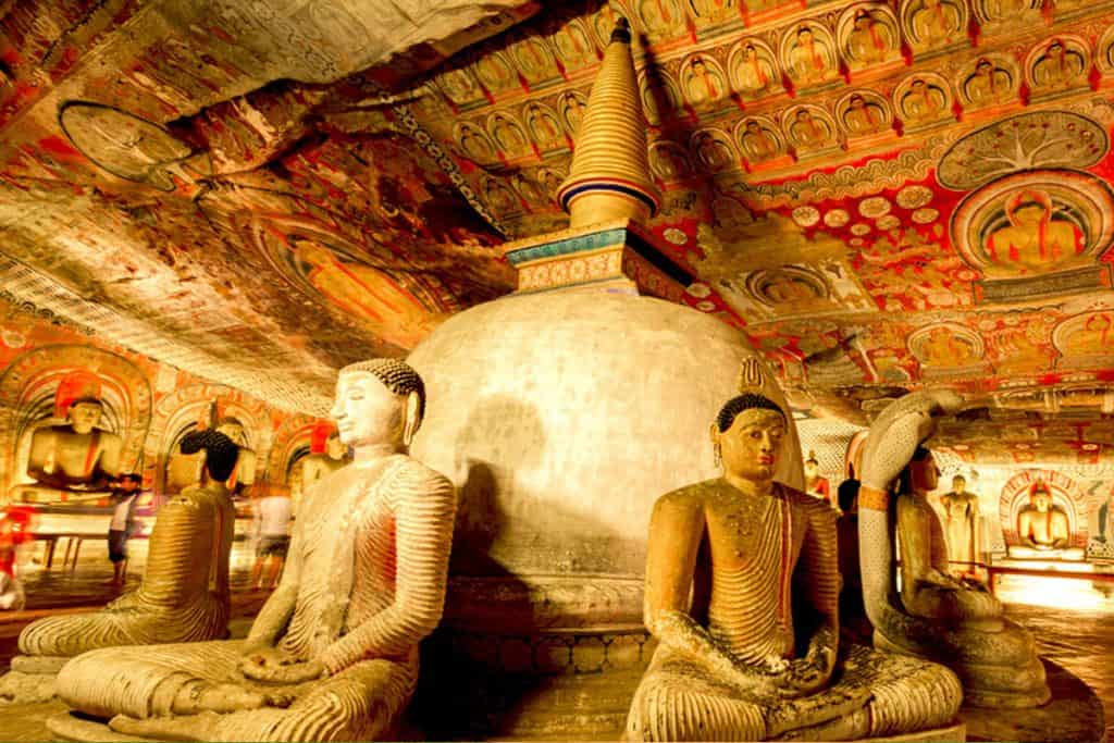 Dambulla Cave Temple | موسوعة الشرق الأوسط