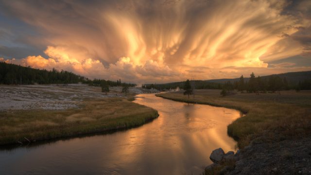 Firehole River Sunset HDR 5 Pix | موسوعة الشرق الأوسط