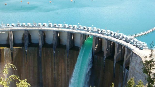 Kerr Dam | موسوعة الشرق الأوسط