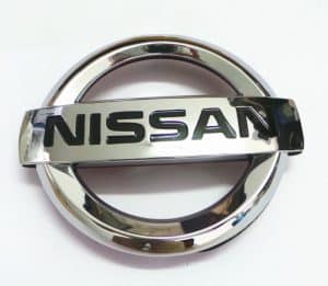 OEM front grille Altima sedan emblem best chrome for Nissan | موسوعة الشرق الأوسط