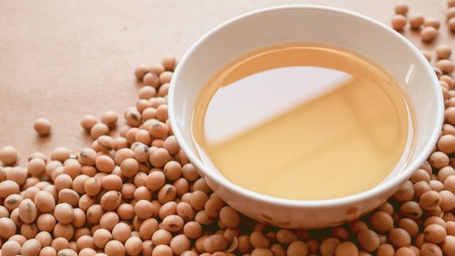 SoybeansAndOil Lead | موسوعة الشرق الأوسط