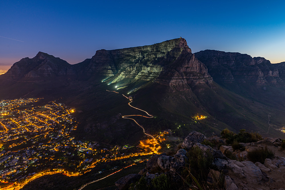 Table Mountain at Sunset Cape Town South Africa 423008806 | موسوعة الشرق الأوسط