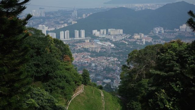 View from Penang Hill View Deck | موسوعة الشرق الأوسط