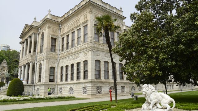 WT0323 Dolmabahce Palast | موسوعة الشرق الأوسط