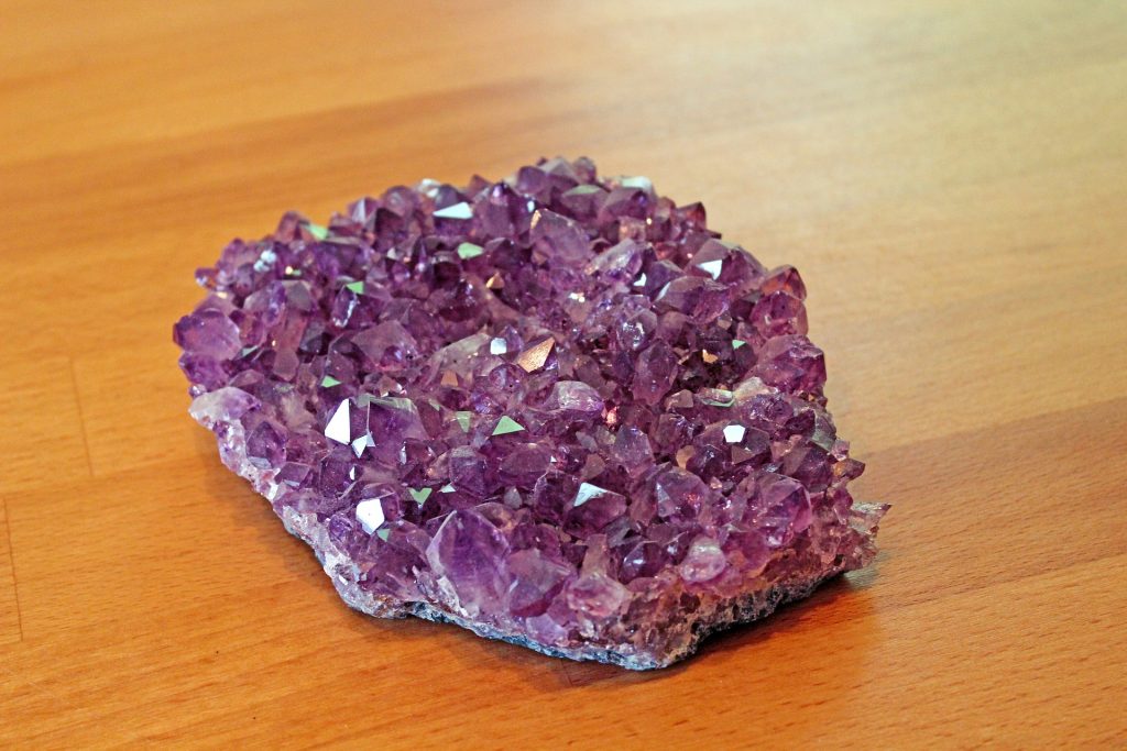 amethyst 2054918 1920 | موسوعة الشرق الأوسط