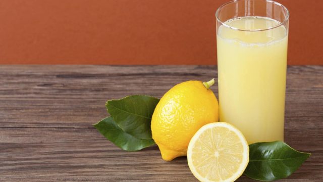 benefits of lemon juice | موسوعة الشرق الأوسط