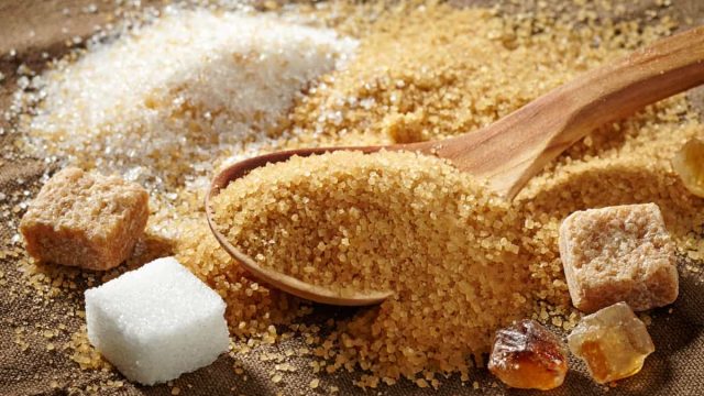 brown sugar vs white sugar | موسوعة الشرق الأوسط