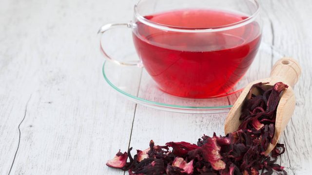 hibiscus tea featured | موسوعة الشرق الأوسط