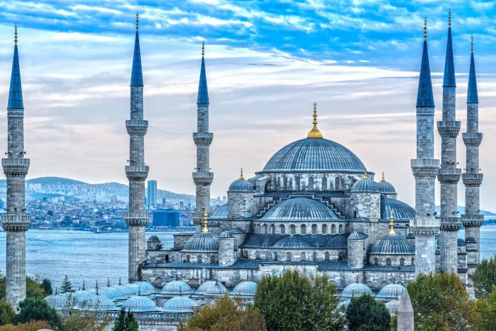 istanbul tur 4 1500x1000 1 | موسوعة الشرق الأوسط