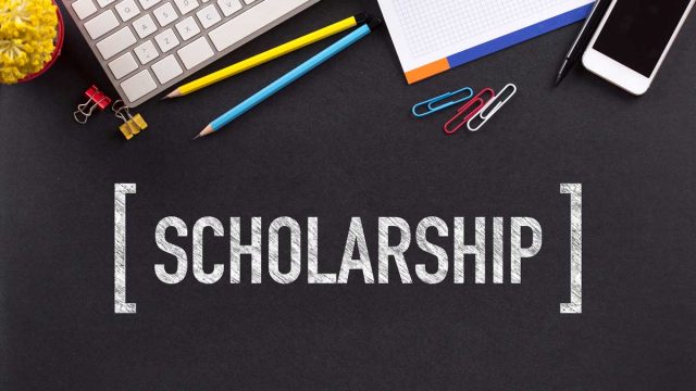 scholarship graphic 1 | موسوعة الشرق الأوسط