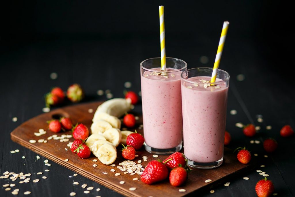 strawberry smoothie 1200x | موسوعة الشرق الأوسط