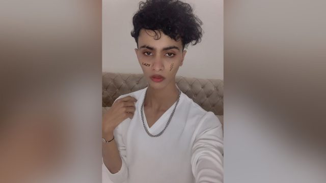 حساب سناب المودل هيما الرسمي | موسوعة الشرق الأوسط