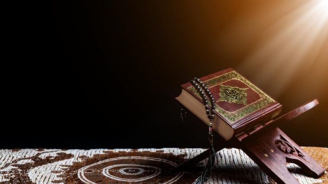 حكم إهداء أجر ختم القرآن إلى الآخرين | موسوعة الشرق الأوسط