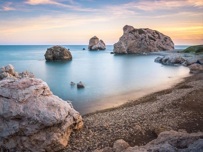 صخرة أفروديت Aphrodite’s Rock | موسوعة الشرق الأوسط