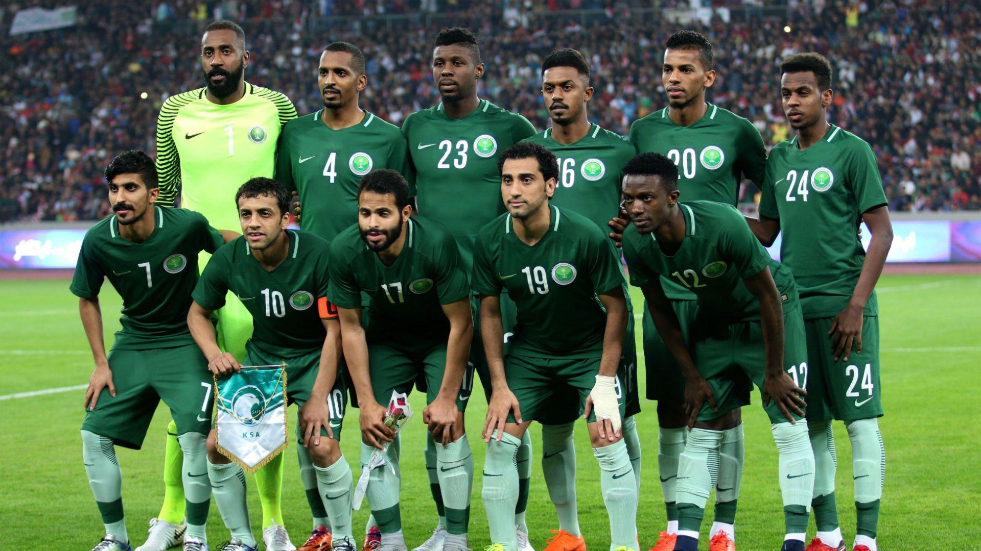 صور طقم المنتخب السعودي 5 | موسوعة الشرق الأوسط