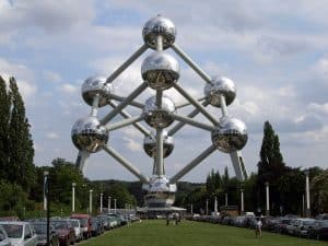 مبنى Atomium | موسوعة الشرق الأوسط