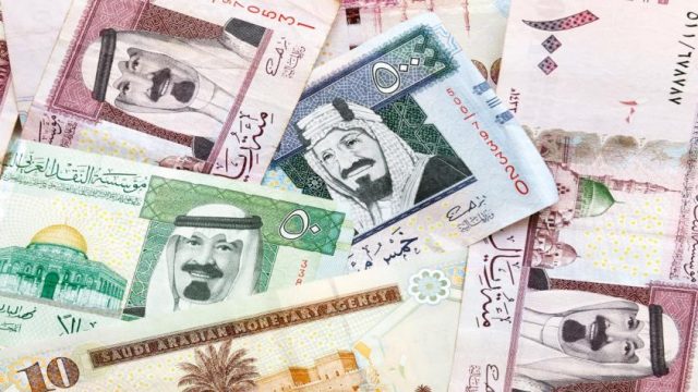 متى ينزل راتب شهر نوفمبر؟.. تعرف على موعد الرواتب السعودية 1441 | موسوعة الشرق الأوسط