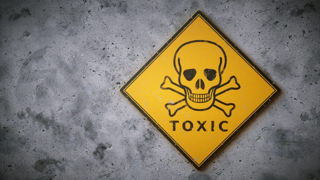 معنى toxic | موسوعة الشرق الأوسط