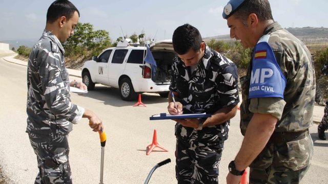 موضوع عن السلامة المرورية لطلبة المدارس | موسوعة الشرق الأوسط