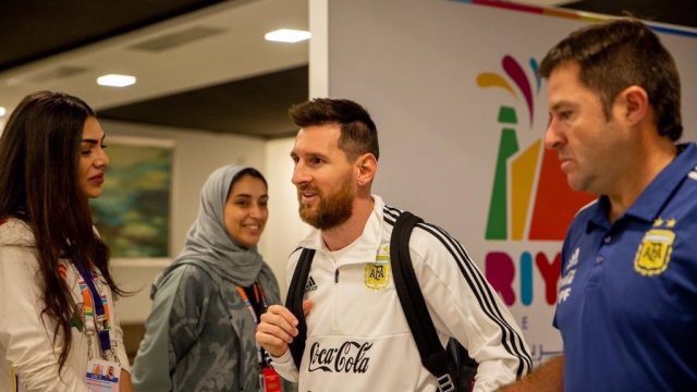 هاشتاق messi in riyadh يصعد للترند ترحيبًا بميسي في السعودية | موسوعة الشرق الأوسط